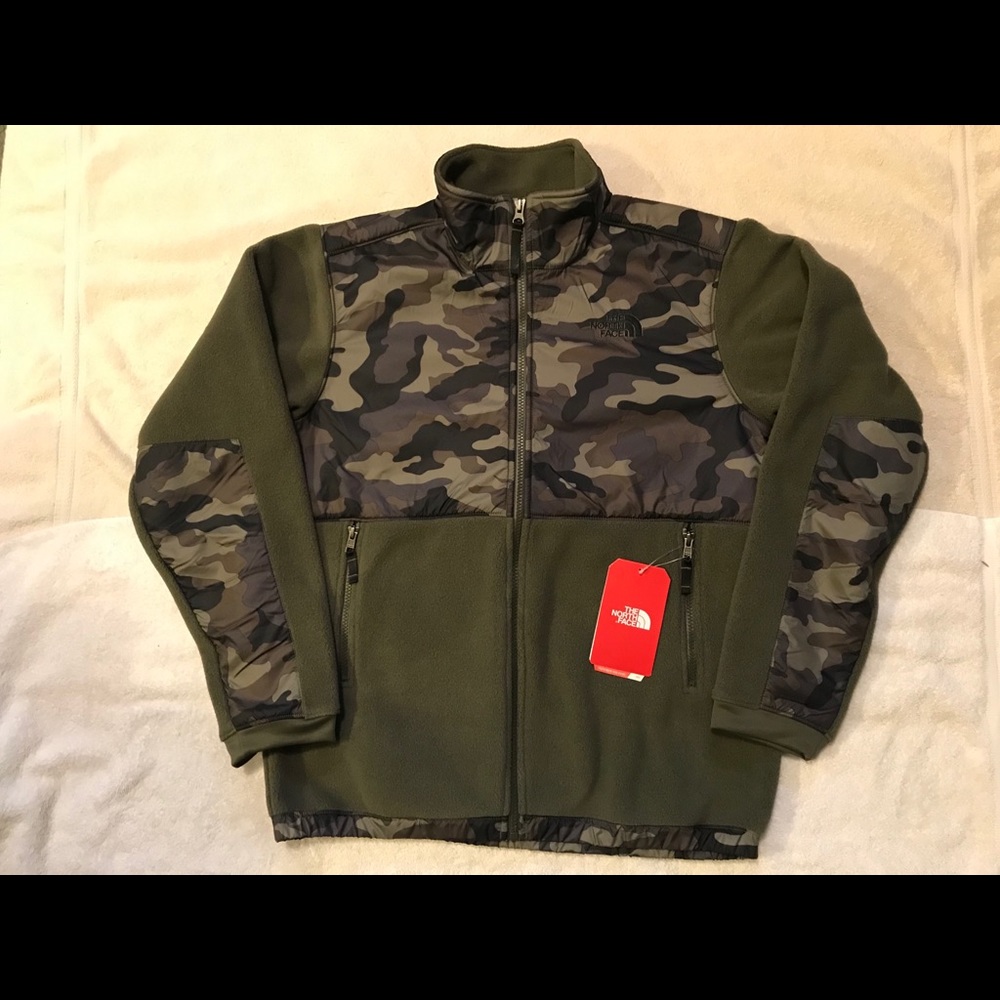 North Face Boys Denali Jacket Camo XL NEW